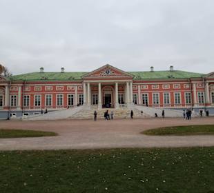Schloss Kuskovo u. Nebengeb.