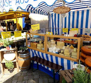 Rundgang über den Wochenmarkt Findorff