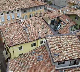 Ausblick auf Stadtdächer