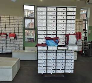 Rundgang durch den Freitag Store Hamburg