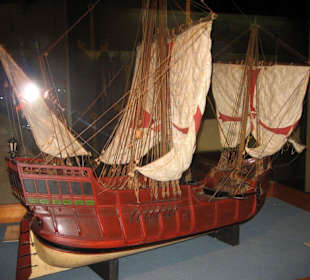 Kolumbus-Schiffsmodell