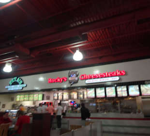 Jede Menge zu Essen gibt es auch