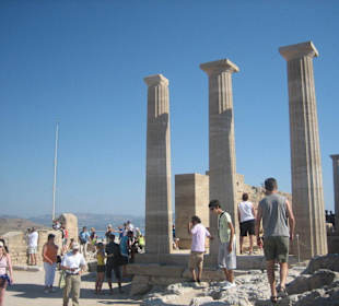 Akropolis