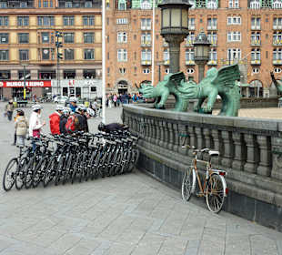 Pause am Rathaus