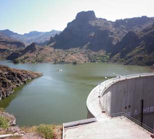 Stausee in den Bergen