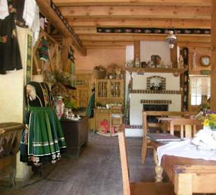 Oberża Pod Złotym Prosiakiem