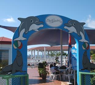 Eingang Delfinarium