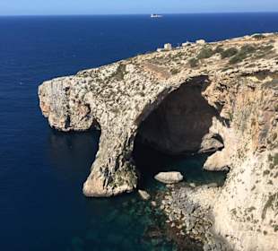 Weg zur Blauen Grotte
