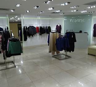 Im Shoppimgcenter unterwegs