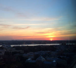 Рига на закате. SkyBar