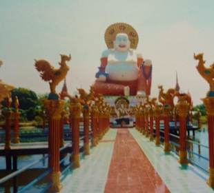 "Wat Plai Laem"