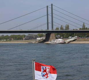 Kniebrücke