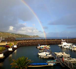 Hafen Vila Franca do Campo