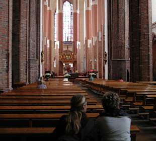 Wygląd wewnętrzny bazyliki