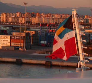 Hafen-Einfahrt von Malaga