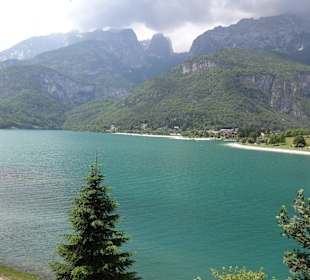 Molvenosee vom Parkplatz