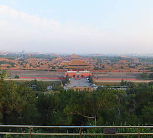 Widok z góry w parku na Zakazane Miasto.