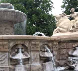 Wittelsbacher Brunnen München