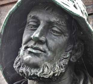 Ansichten des Bürgermeister-Smidt Denkmals