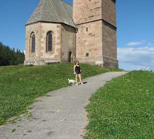 Passegiata e visita alla chiesa