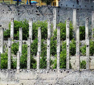 Alte Zitronengärten in Limones Altstadt