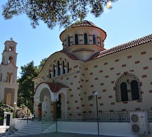 Archipolis und die Kirche Agios Nektarios Saint Nektarios