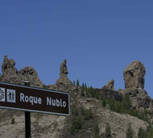  Senderísmo al Roque Nublo