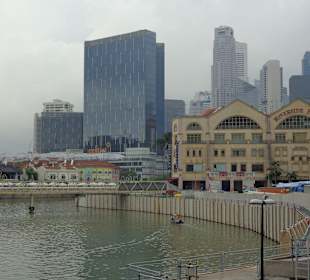 Fluß im Bereich Clarke Quay