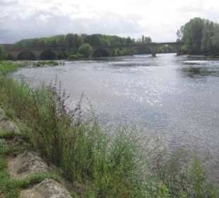 Zusammenfluss von Vezere und Dordogne