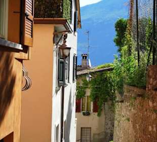 Impressionen aus der Altstadt von Limone