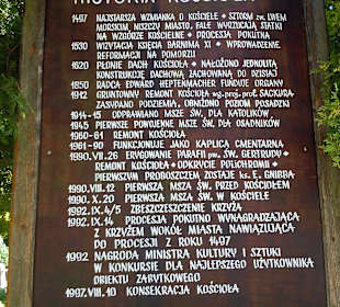 Tablica z historią kościoła