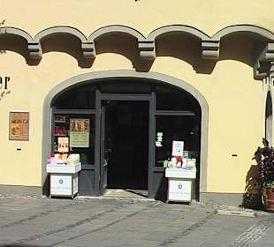 Altes Gebäude - Ladeneingang