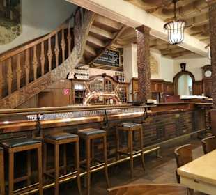 Die Theke im Gasthaus im Stiefel