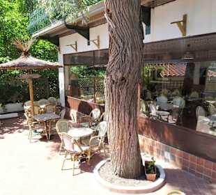 Plätze im Außenbereich vor der Veranda