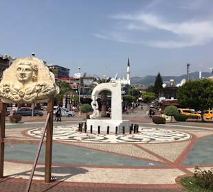 Kultur/Stadtbesichtigung - Alanya Hafen 
