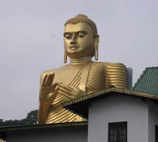 Goldener Buddha