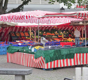 Rundgang über den Wochenmarkt am Marktplatz