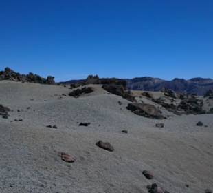 Bizarre Landschaften unterwegs