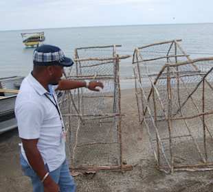 Dave erklärt uns wie auf Jamaika Fische gefangen werden