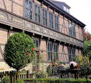 Blick auf das Amtshaus der Burg