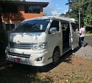 Tourbus Mr Pong