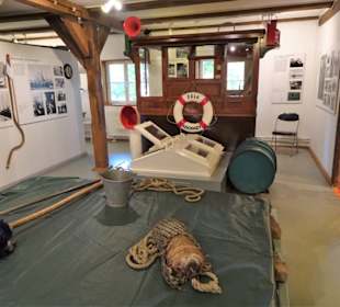 Rundgang durch das Küstenschifffahrts-Museum