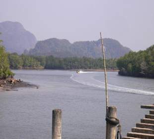 Fluß zum James Bond Felsen