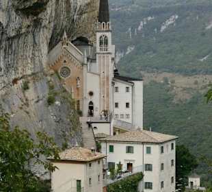 Wallfahrtsort bei Spiazzi