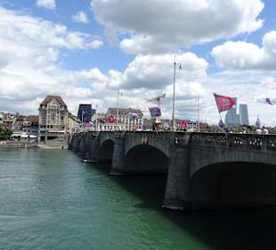 Mittlere Rheinbrücke