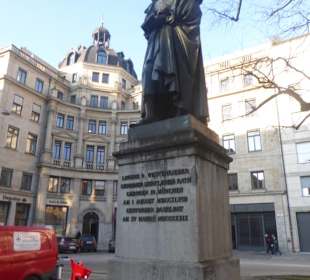 Denkmal Lorenz von Westenrieder