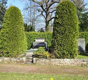 Rundgang über den Friedhof Engesohde