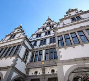 Prächtige Renaissance Giebel 