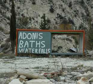 Hinweisschild zum Bad