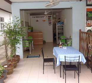 Liebliches, kleines Lokal